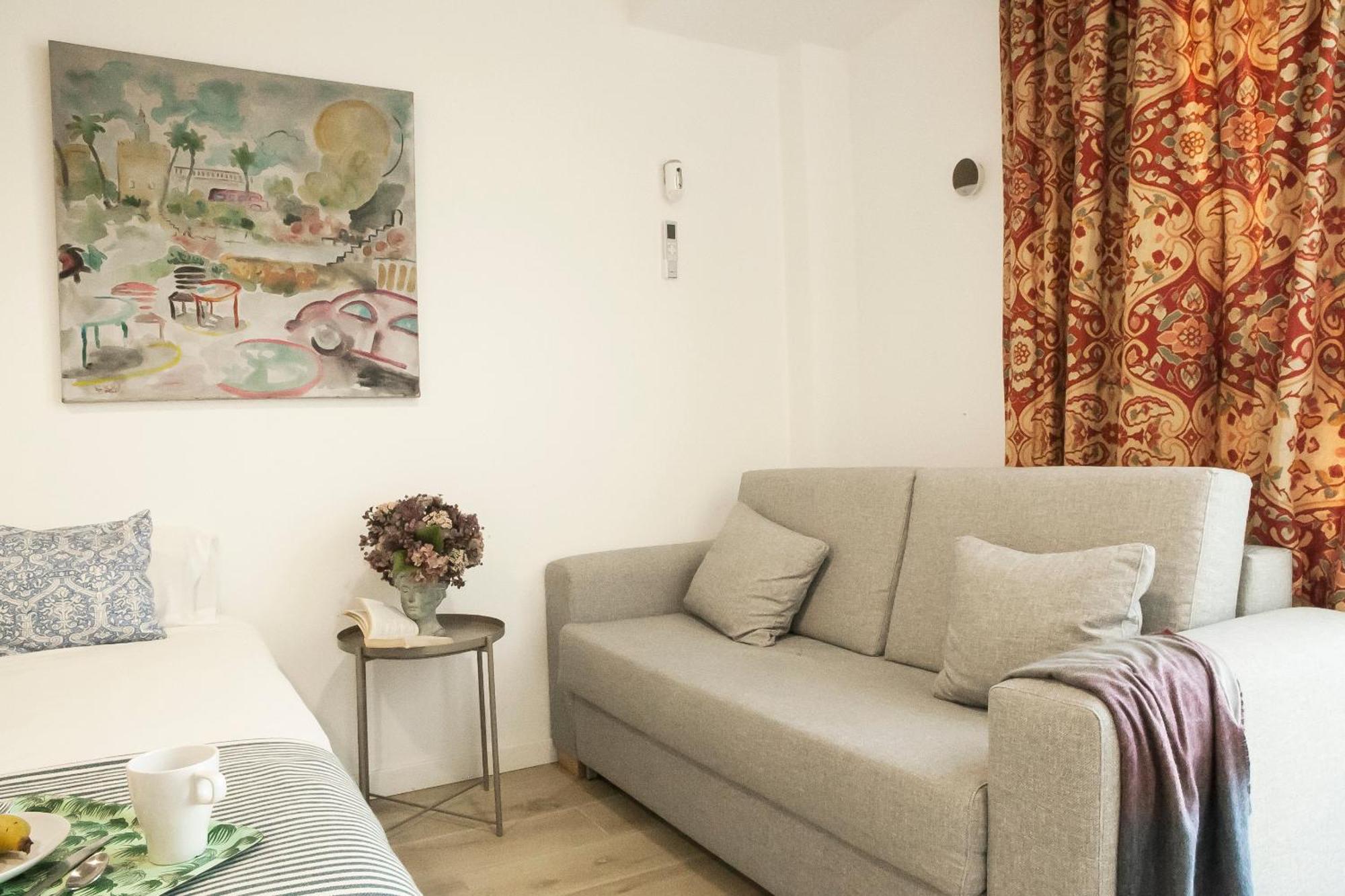 Apartamentos Rg Hospital Valme Sevilha Exterior foto